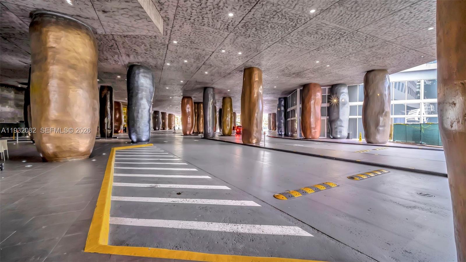 ICON BRICKELL NO TWO - Residential