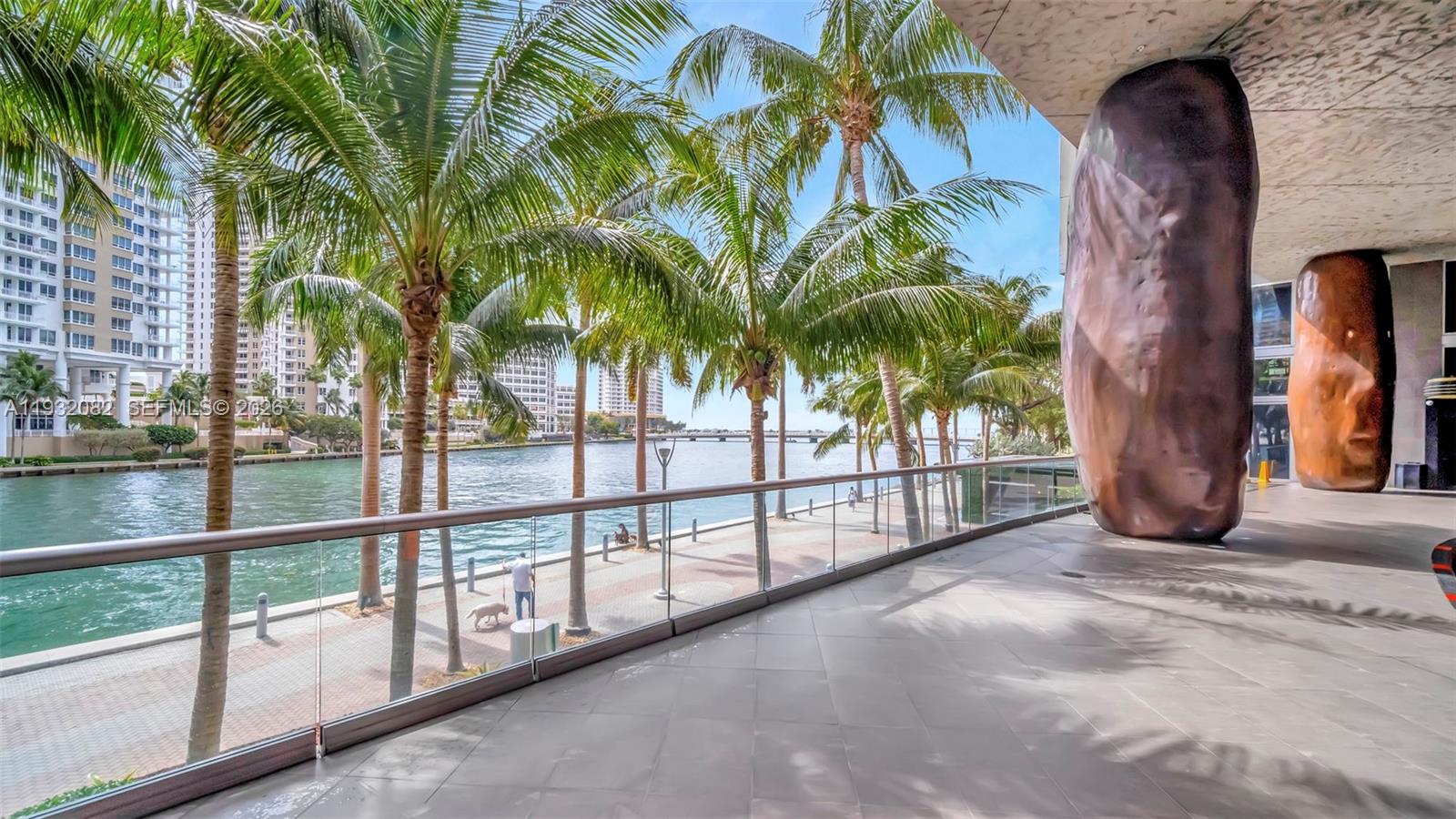 ICON BRICKELL NO TWO - Residential