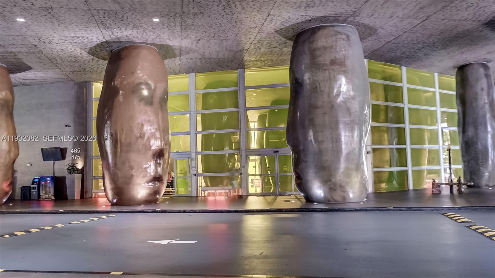 ICON BRICKELL NO TWO - Residential