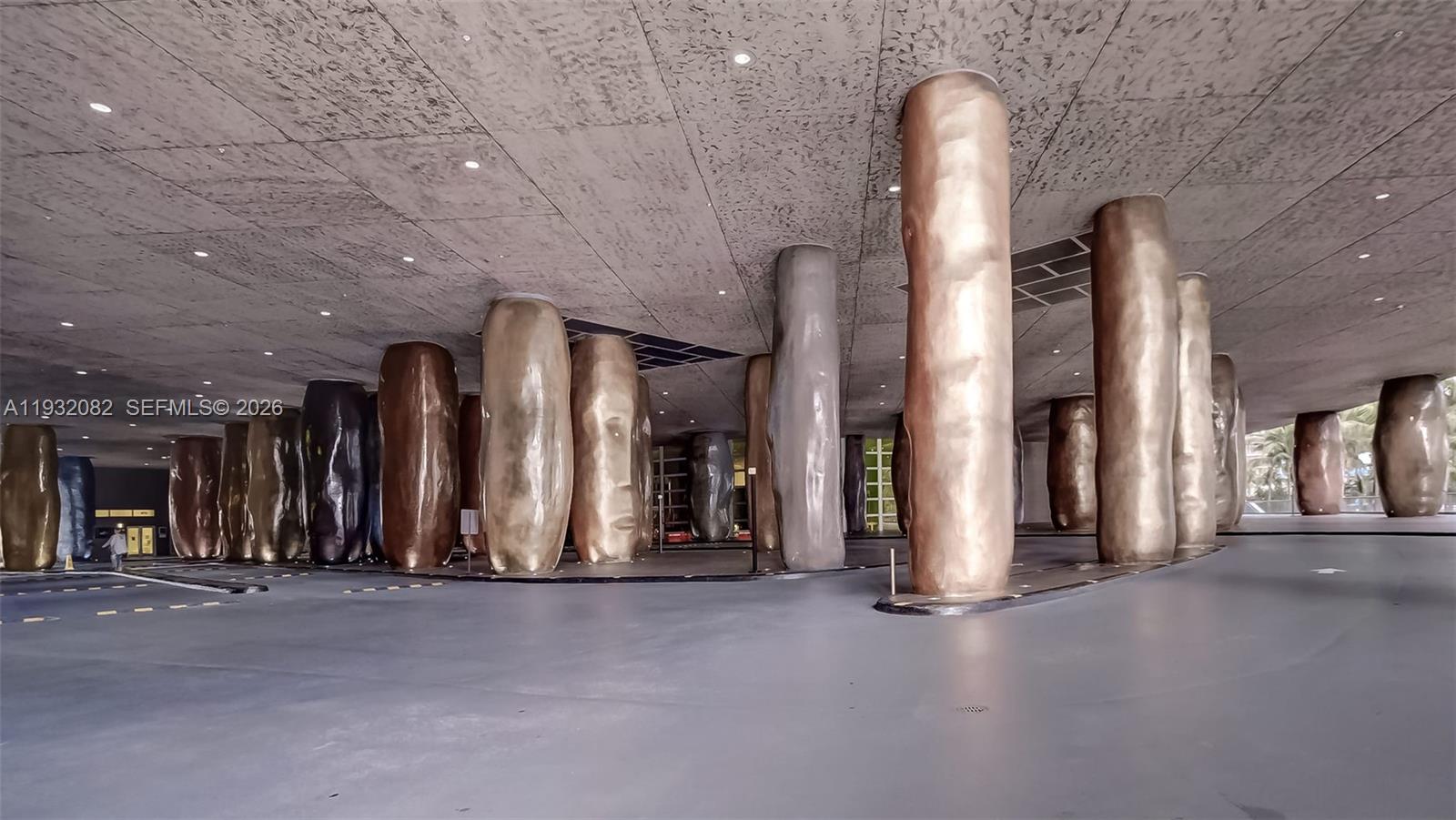 ICON BRICKELL NO TWO - Residential