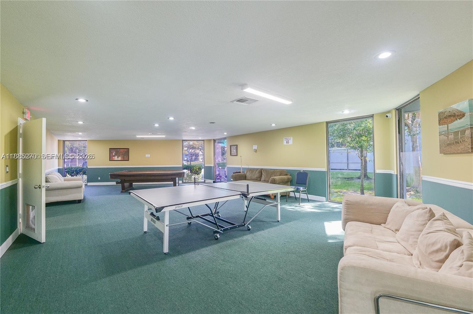 ROYAL PARK CONDO - Residential