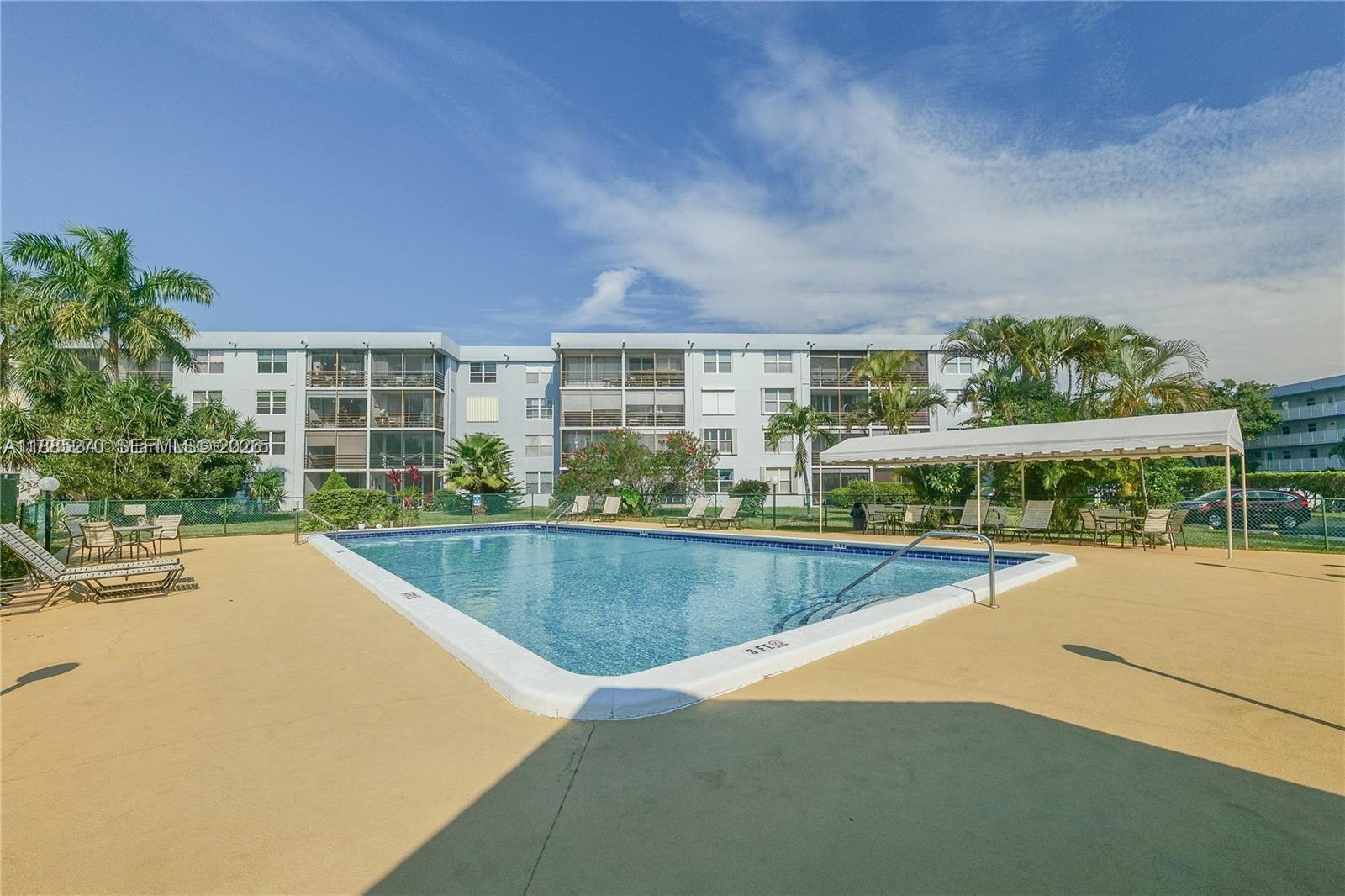 ROYAL PARK CONDO - Residential