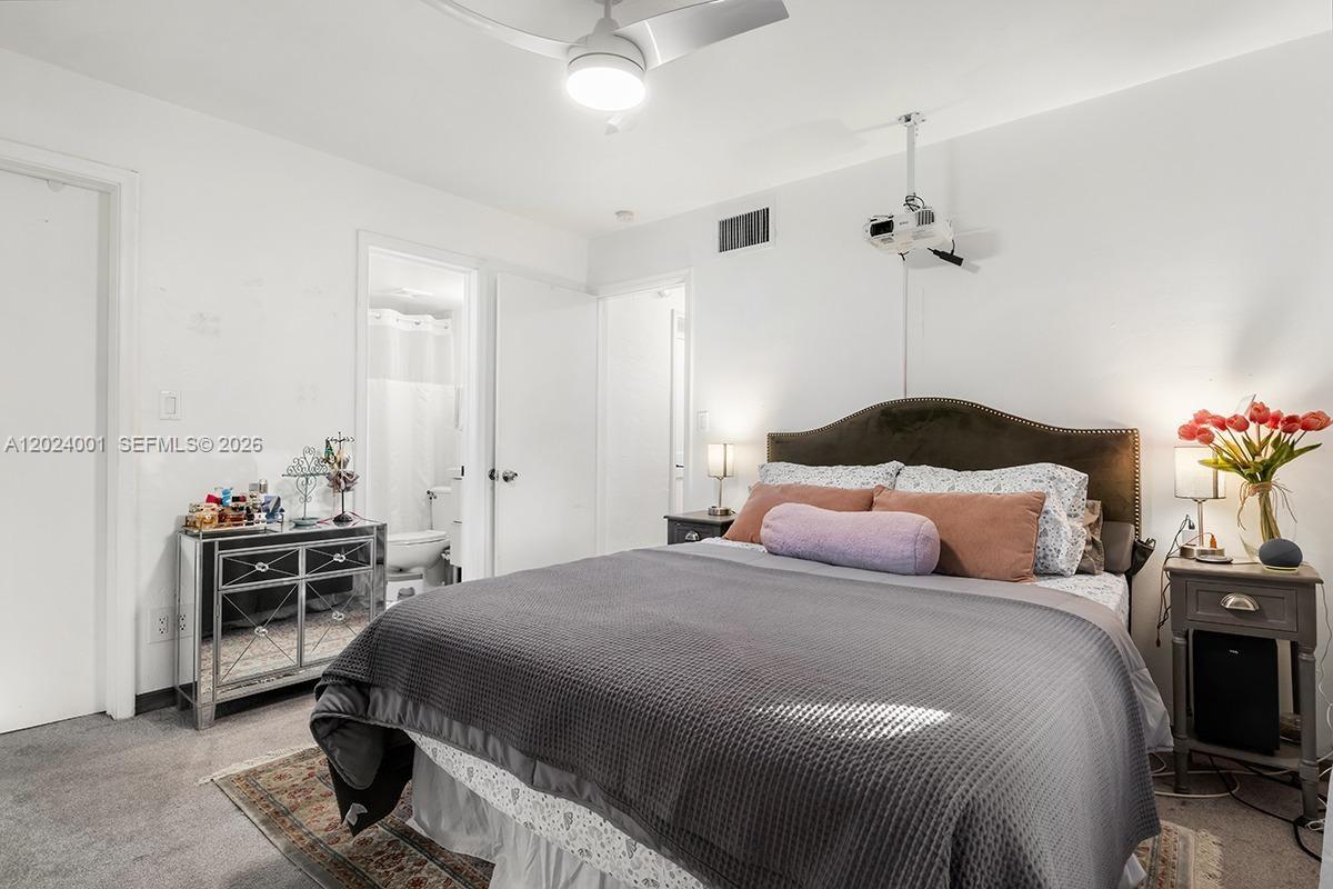 CASA GRANADA CONDO - Residential