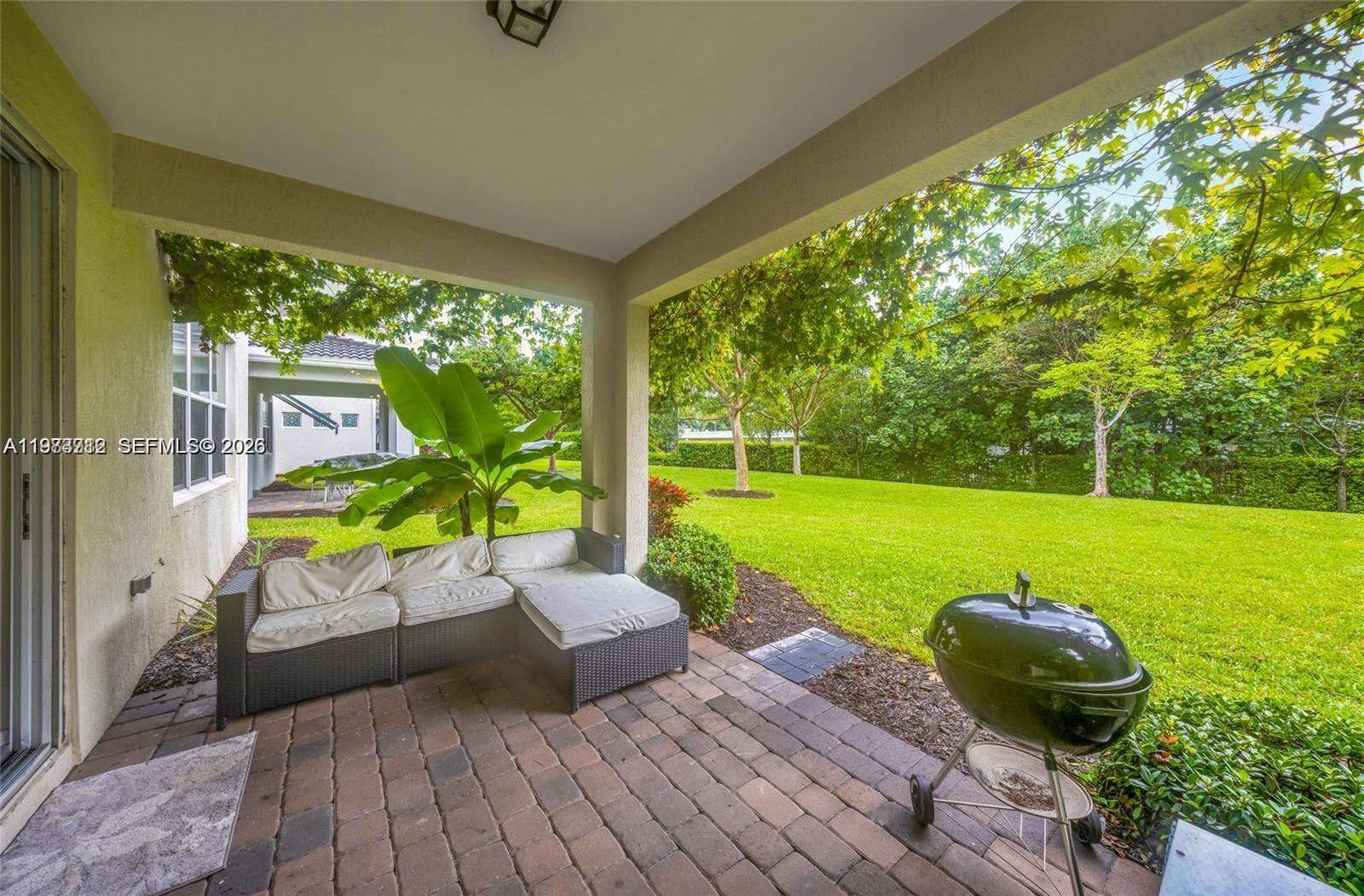 HILLCREST COUNTRY CLUB NO - Residential