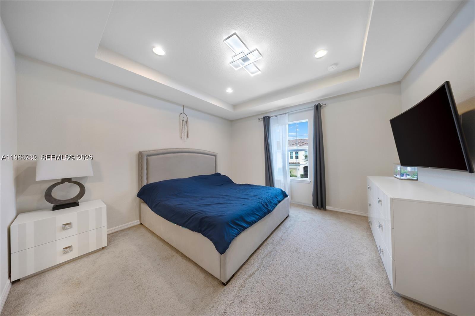 HILLCREST COUNTRY CLUB NO - Residential