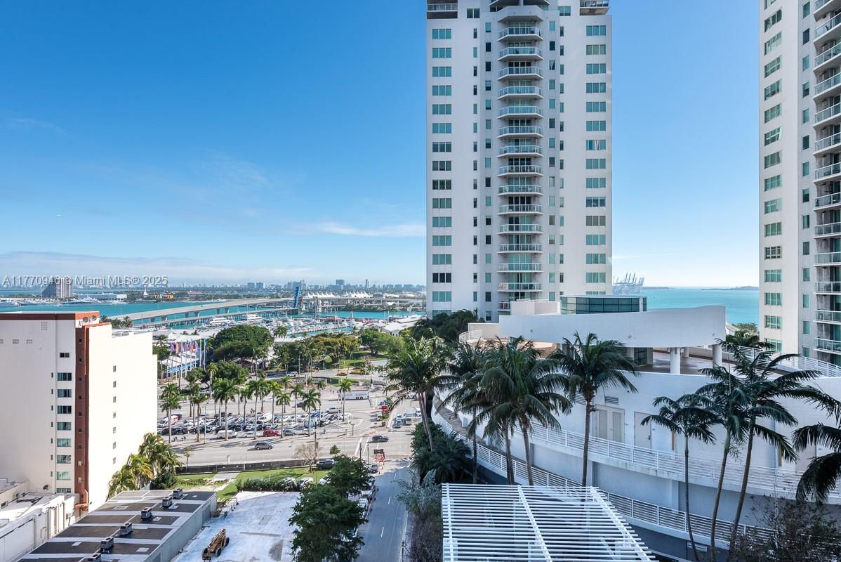 Rental Property at 234 Ne 3rd St 1502, Miami, Broward County, Florida - Bedrooms: 2 
Bathrooms: 2  - $3,150 MO.