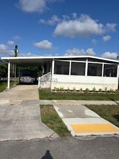 this real estate piece will be sell for the land .the existing structure do not have any title .title transfer will be only for the land .Pricing lower