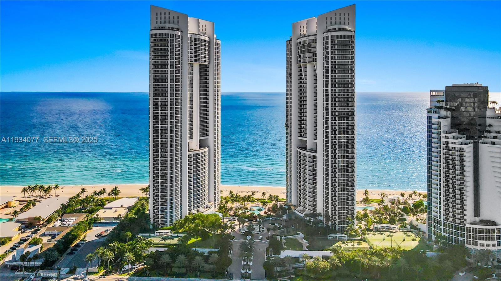 TRUMP ROYALE CONDO - Residential