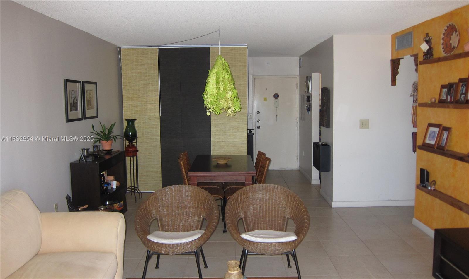 ADMIRALS PORT CONDO WEST - Residential