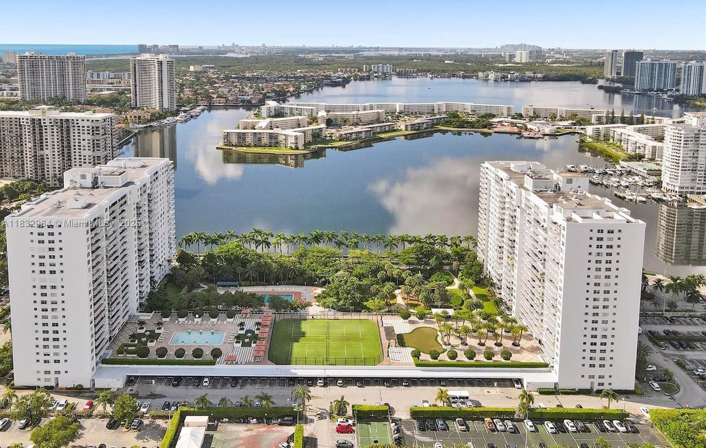 Welcome to your dream home in one of South Florida’s most sought-after neighborhoods! This beautifully updated 2-bedroom, 2-bathroom apartment offers 1,220 sq ft of bright, open living space, west stunning views, just minutes from the iconic Aventura Mall, top-rated hospitals, and the pristine beaches of Sunny Isles.
Aventura it’s often praised as one of the most desirable neighborhoods in Miami-Dade County. This planned suburban community is known for its clean, upscale environment, excellent schools, and central location between Miami and Fort Lauderdale