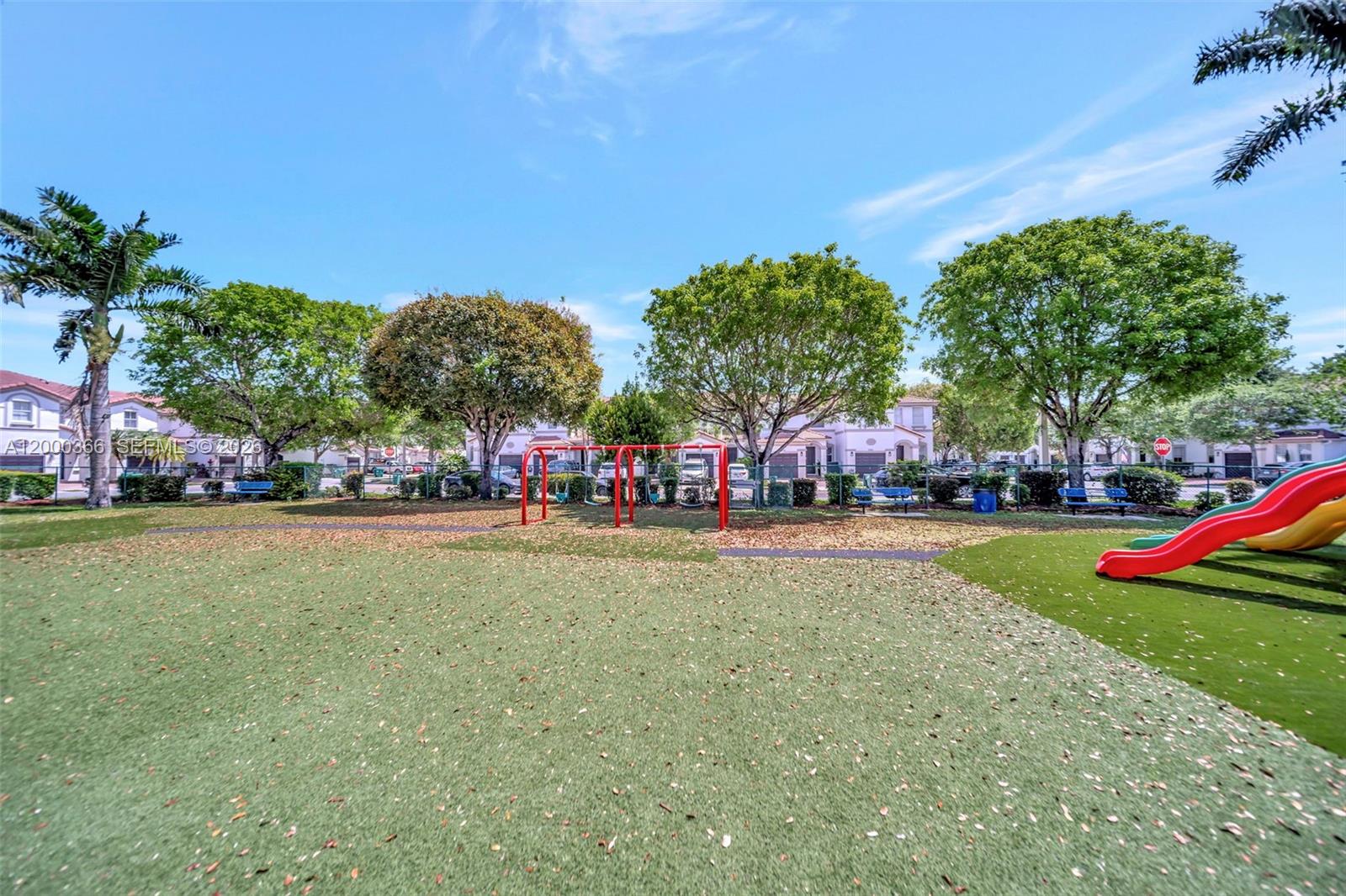 ISLANDS AT DORAL 1ST ADDN - Residential