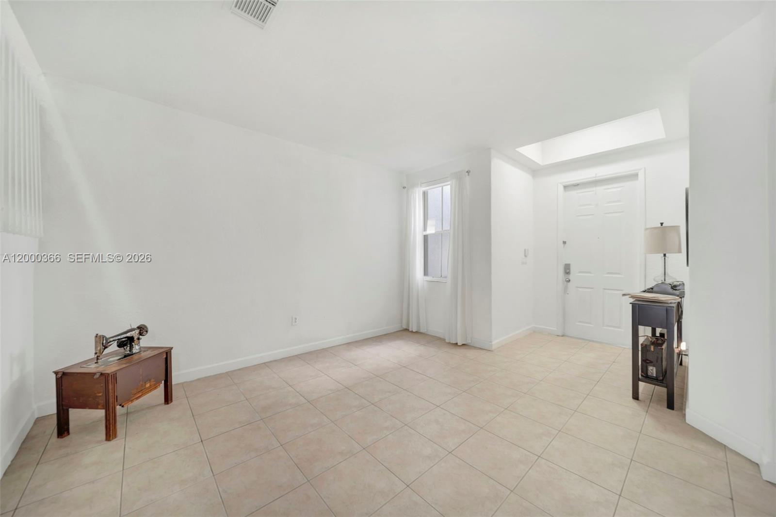 ISLANDS AT DORAL 1ST ADDN - Residential