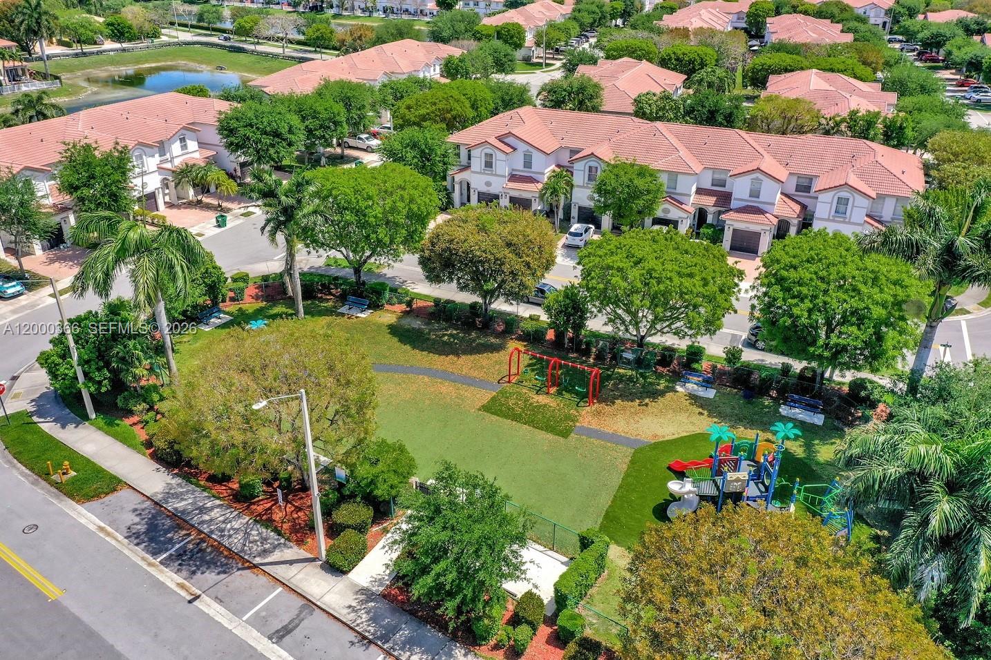 ISLANDS AT DORAL 1ST ADDN - Residential