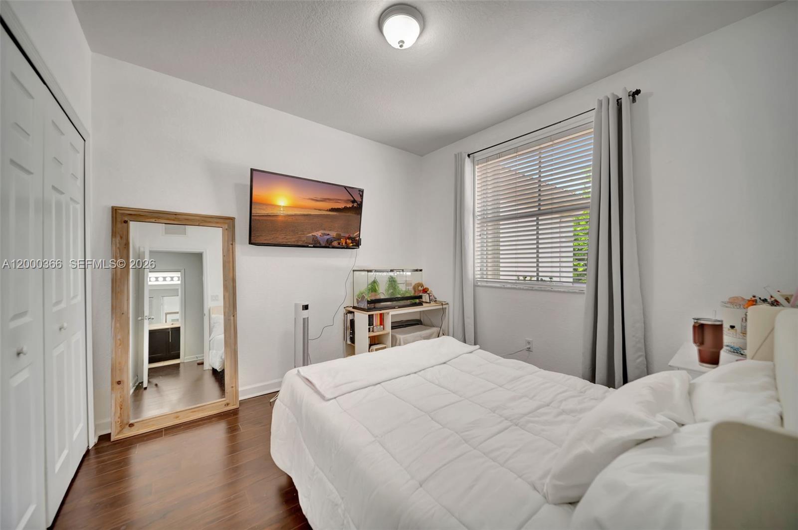 ISLANDS AT DORAL 1ST ADDN - Residential