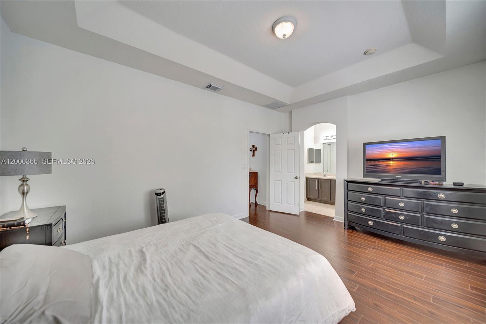 ISLANDS AT DORAL 1ST ADDN - Residential