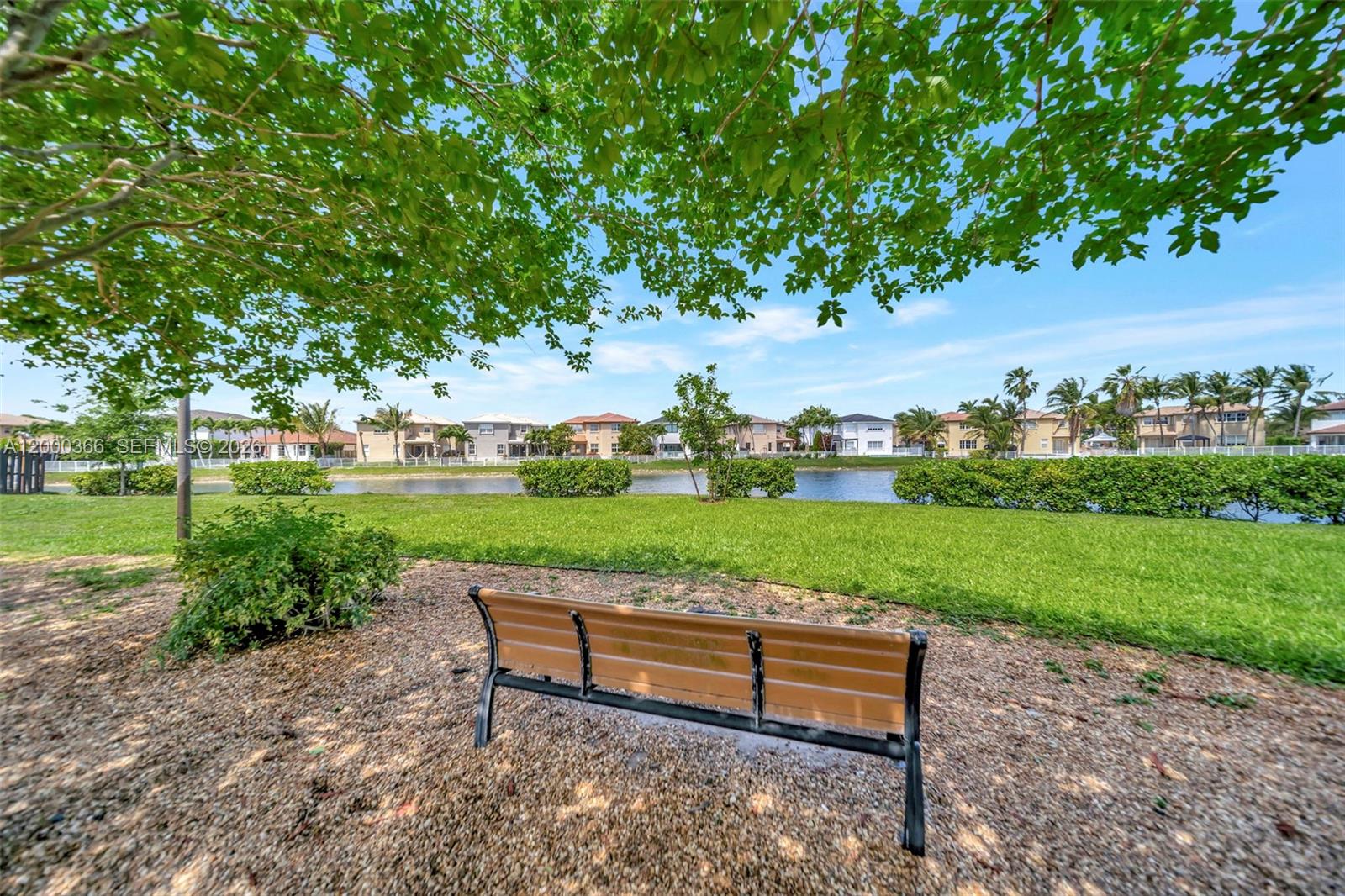 ISLANDS AT DORAL 1ST ADDN - Residential