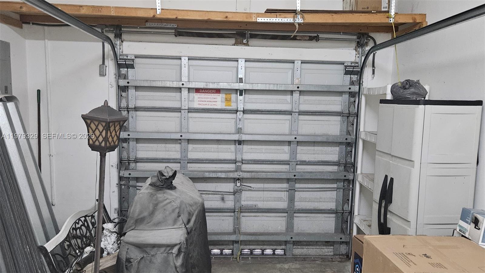 FOREST LAKES COUNTRY GARD - Residential Lease