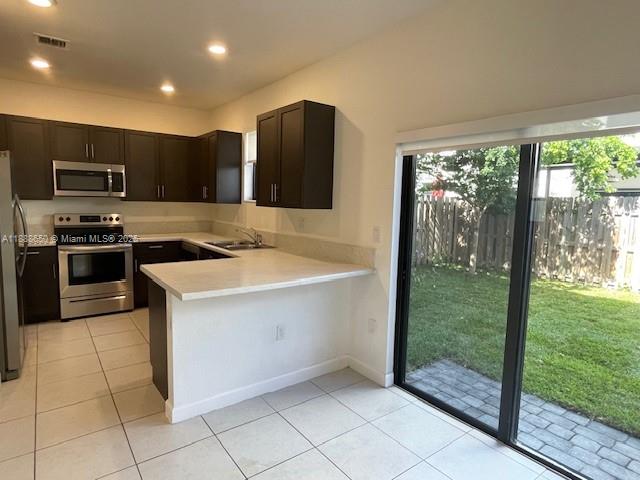 PINE ISLE - Residential