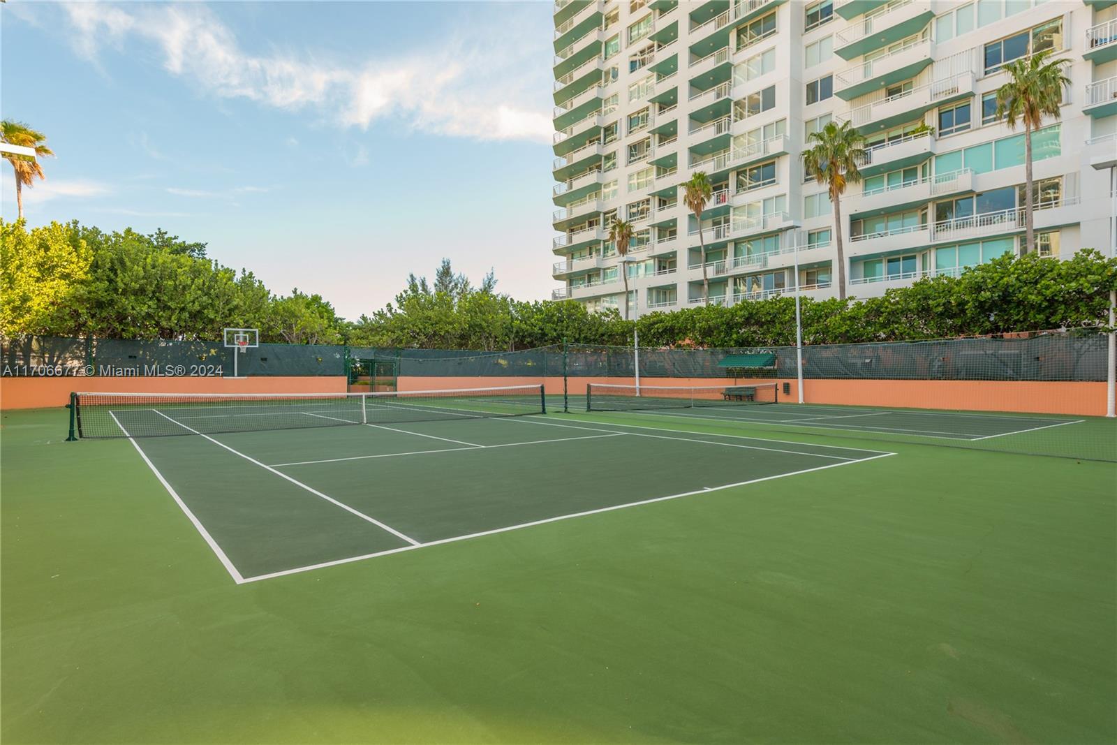 PORTOFINO TOWER CONDO - Residential