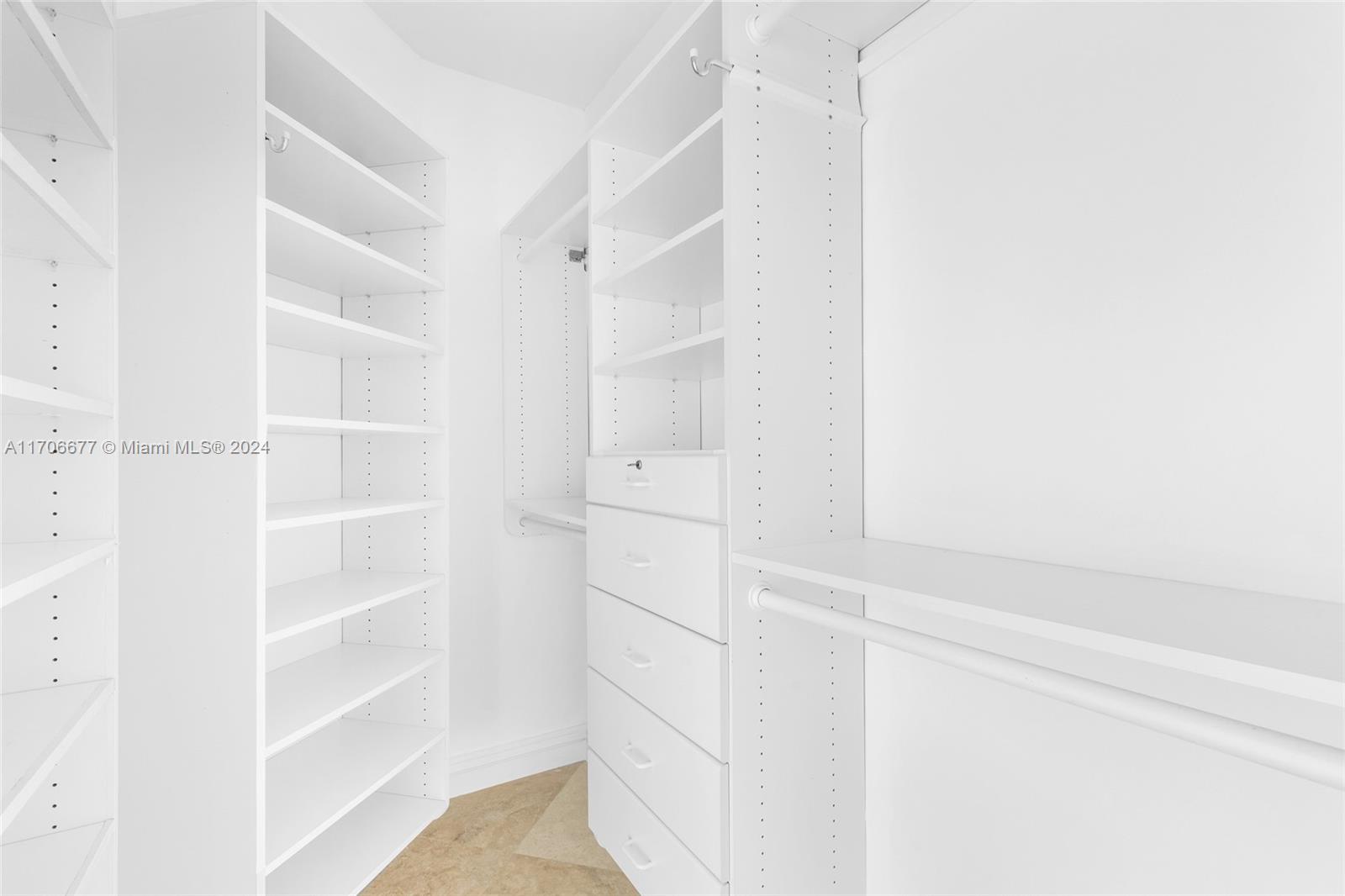 PORTOFINO TOWER CONDO - Residential