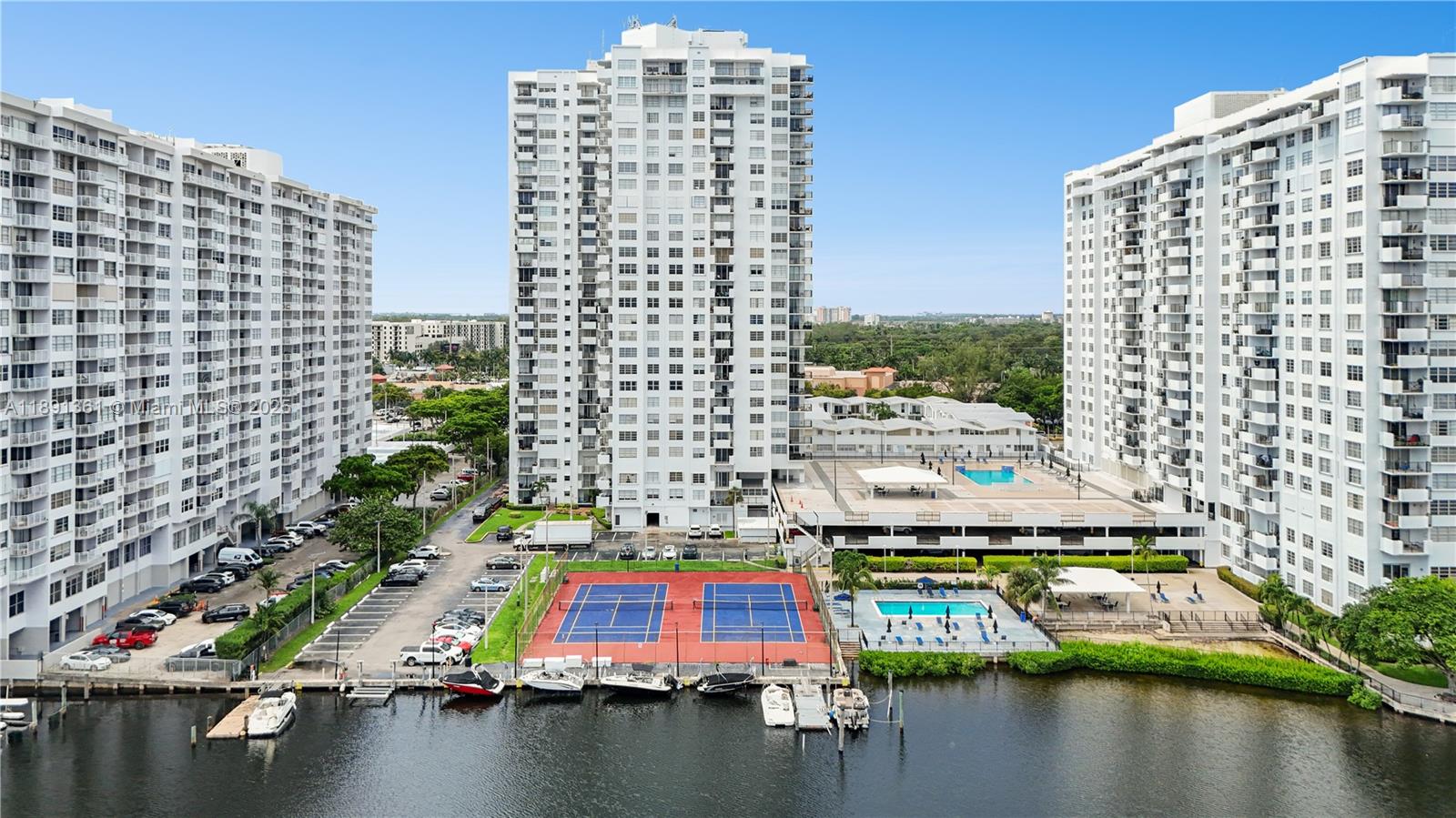 COMMODORE PLAZA CONDO - Residential Lease