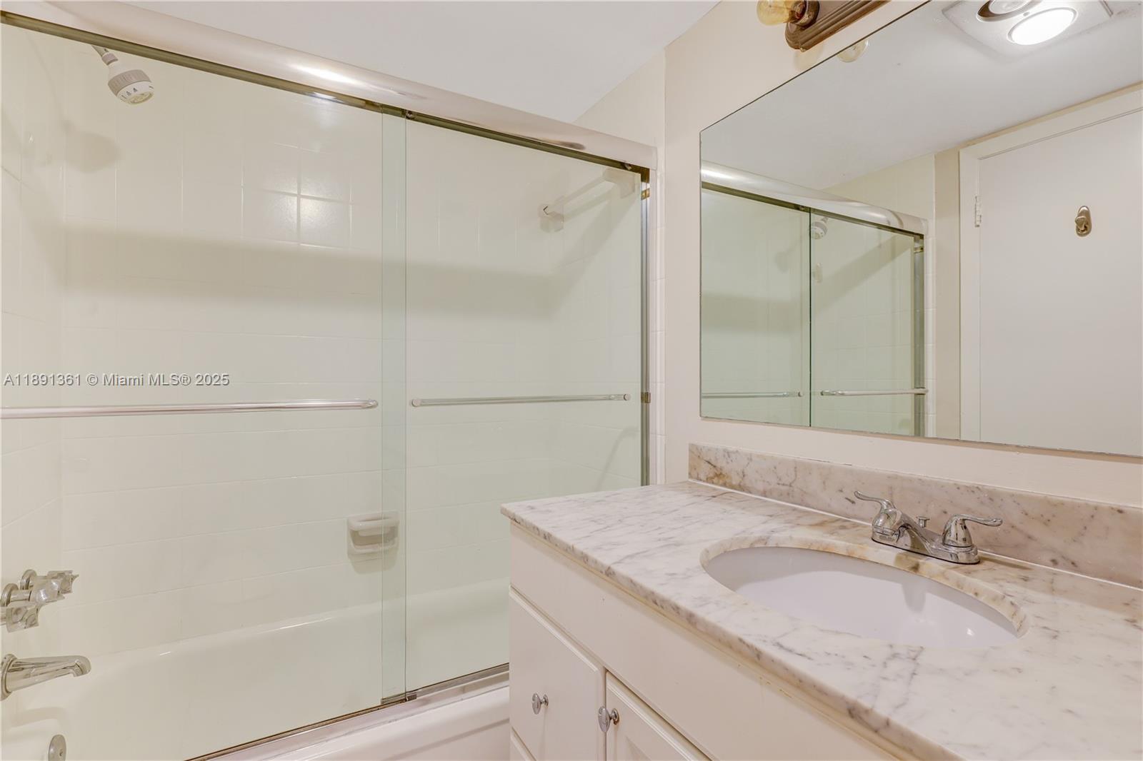 COMMODORE PLAZA CONDO - Residential Lease
