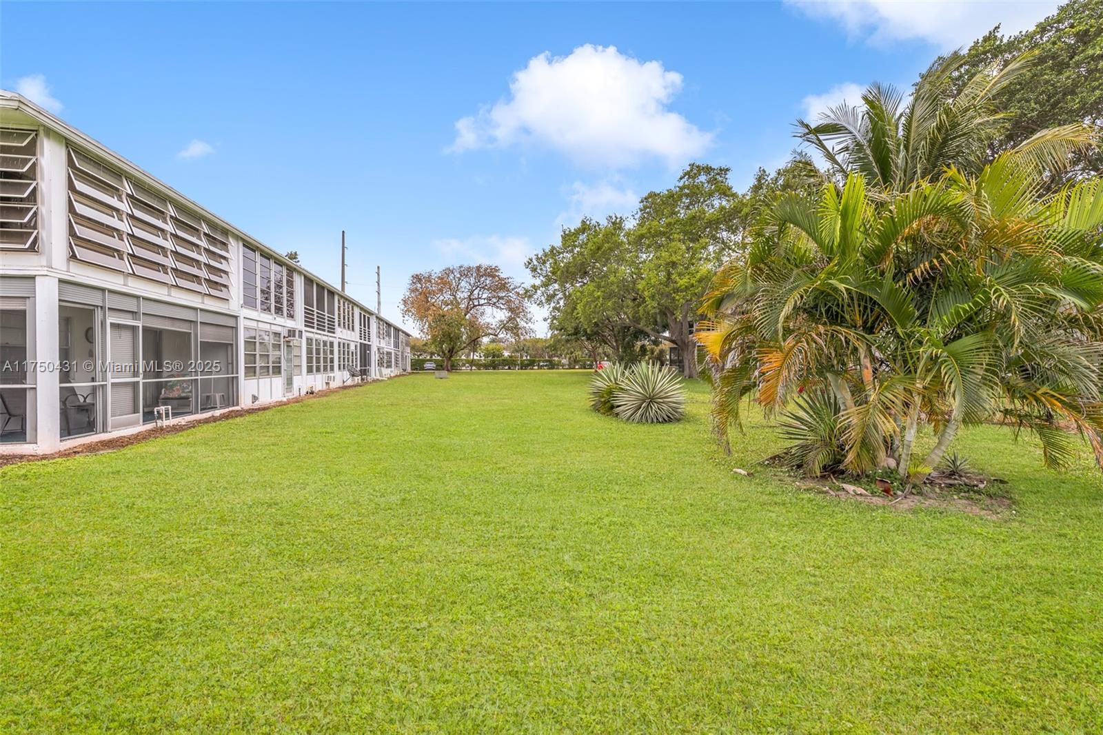 FARNHAM D CONDO - Residential