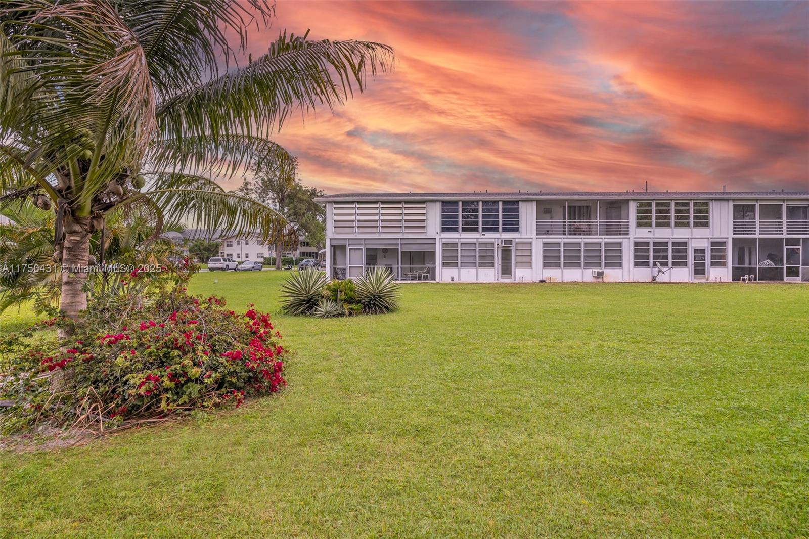 FARNHAM D CONDO - Residential