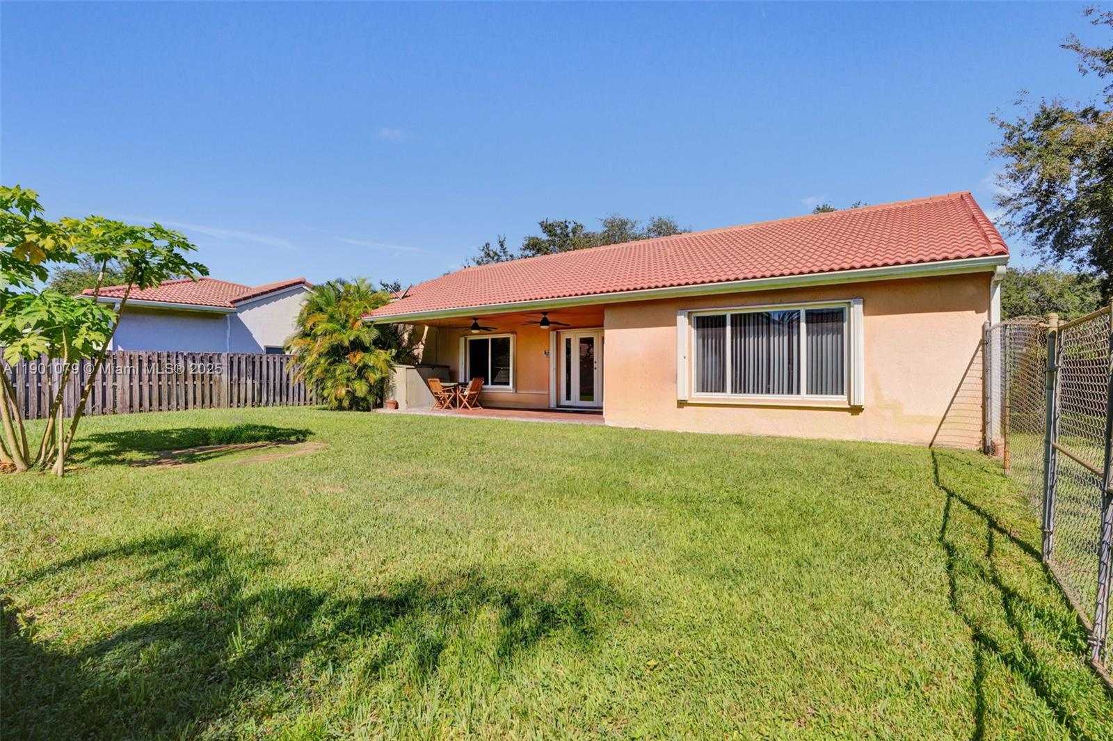 FLAMINGO ESTATES - Residential