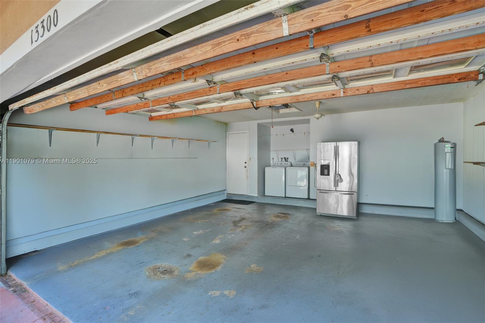 FLAMINGO ESTATES - Residential