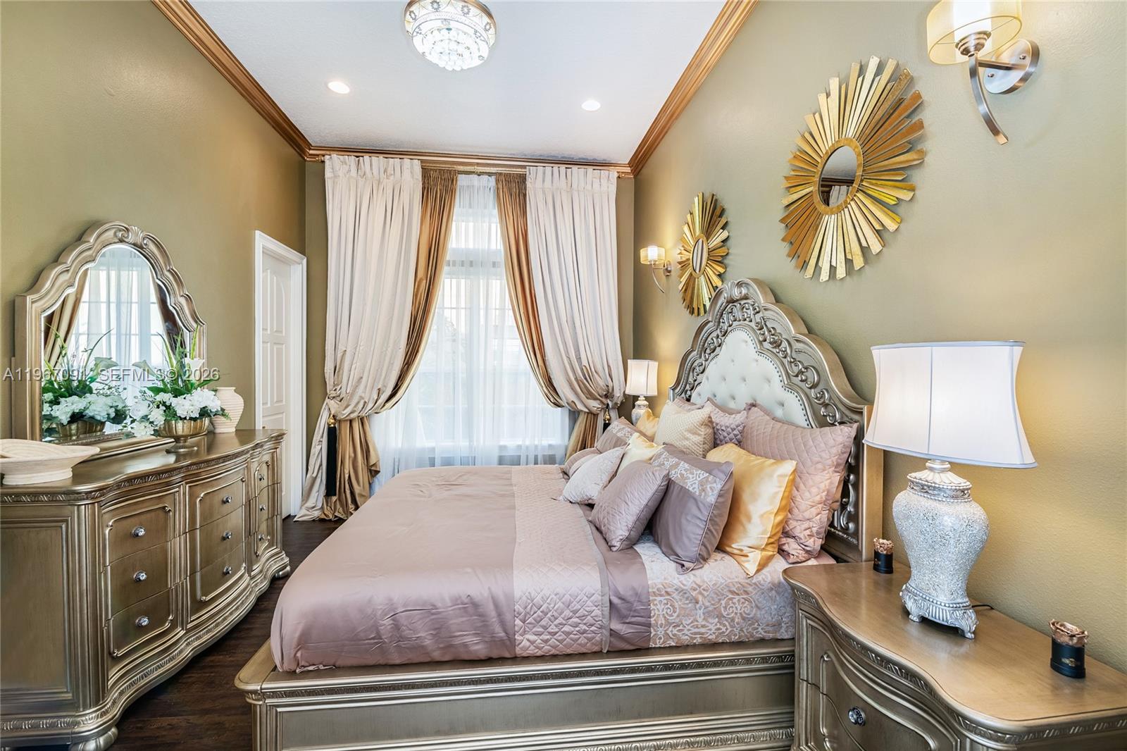 REUNION PALMER AND WATSON - Residential