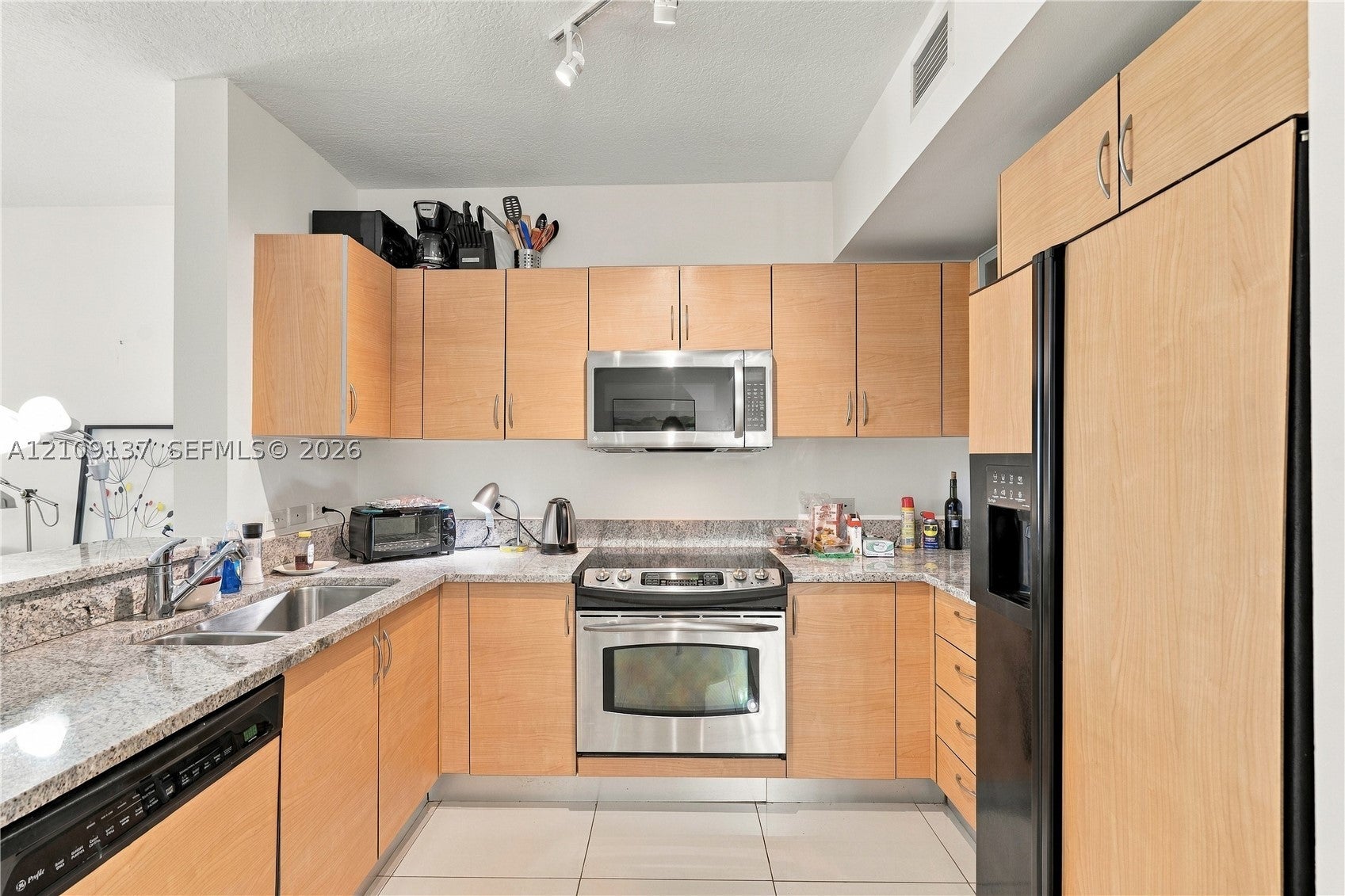18800 NE 29th Ave 411