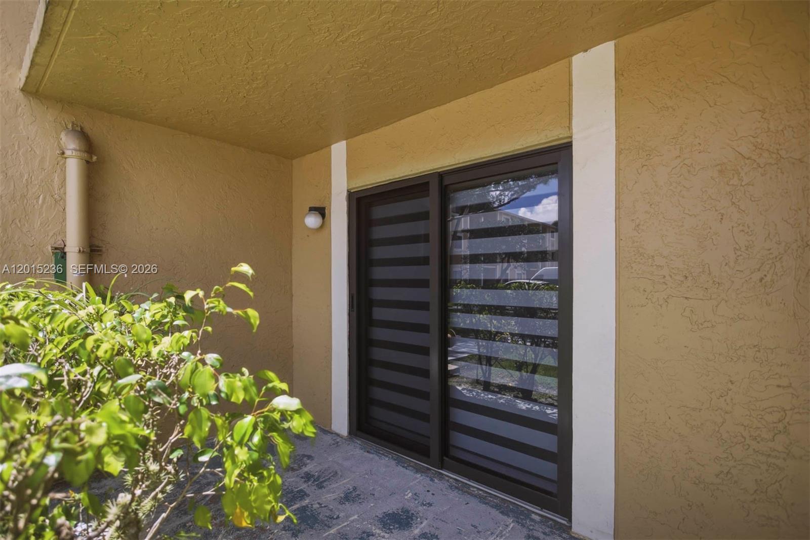 PALMS OF PEMBROKE CONDO - Residential