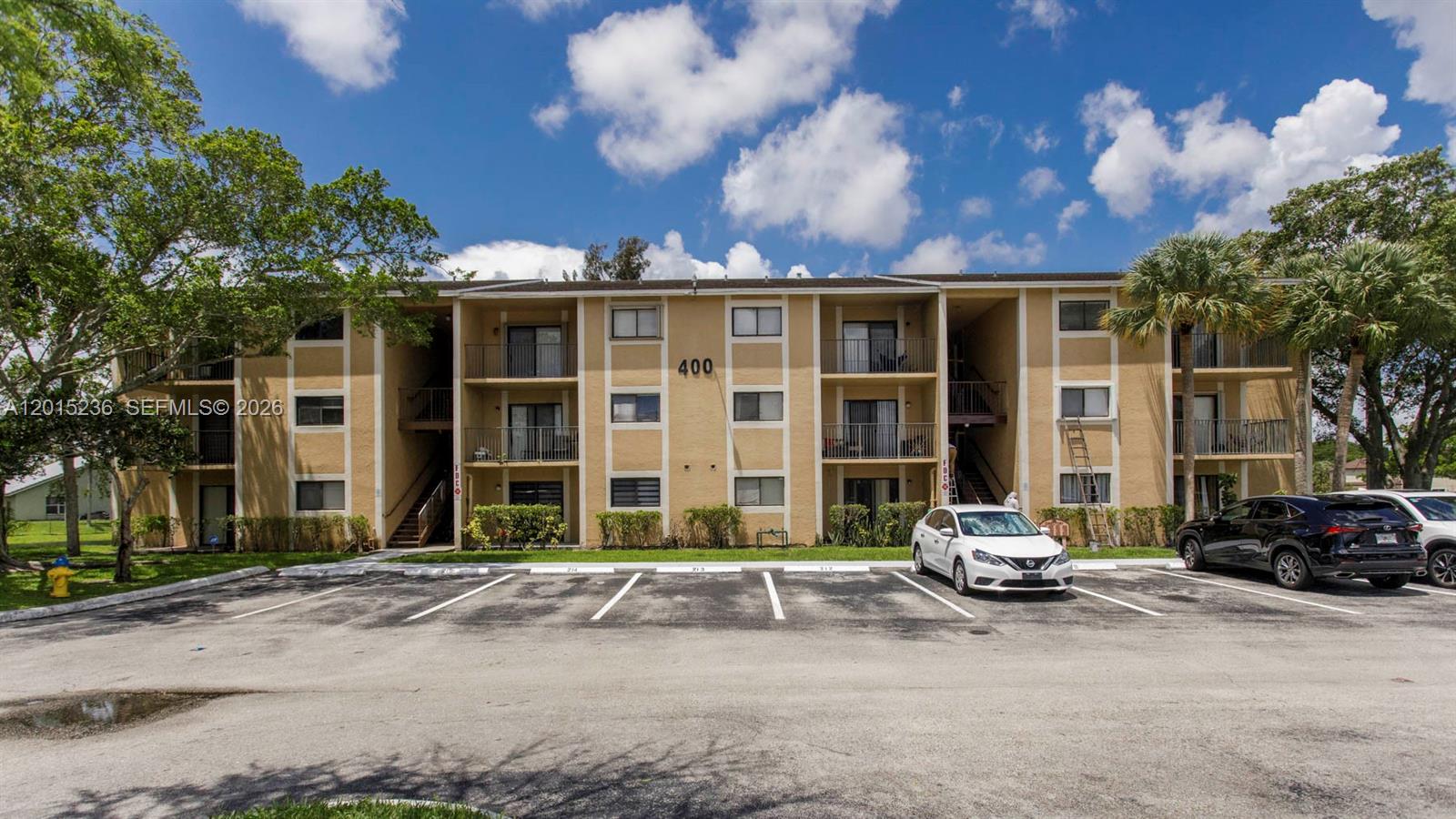 PALMS OF PEMBROKE CONDO - Residential