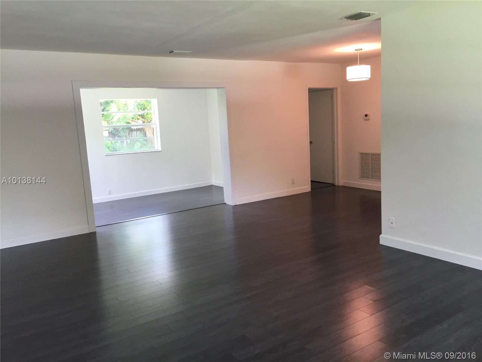 West Larkin Park - Residential Lease