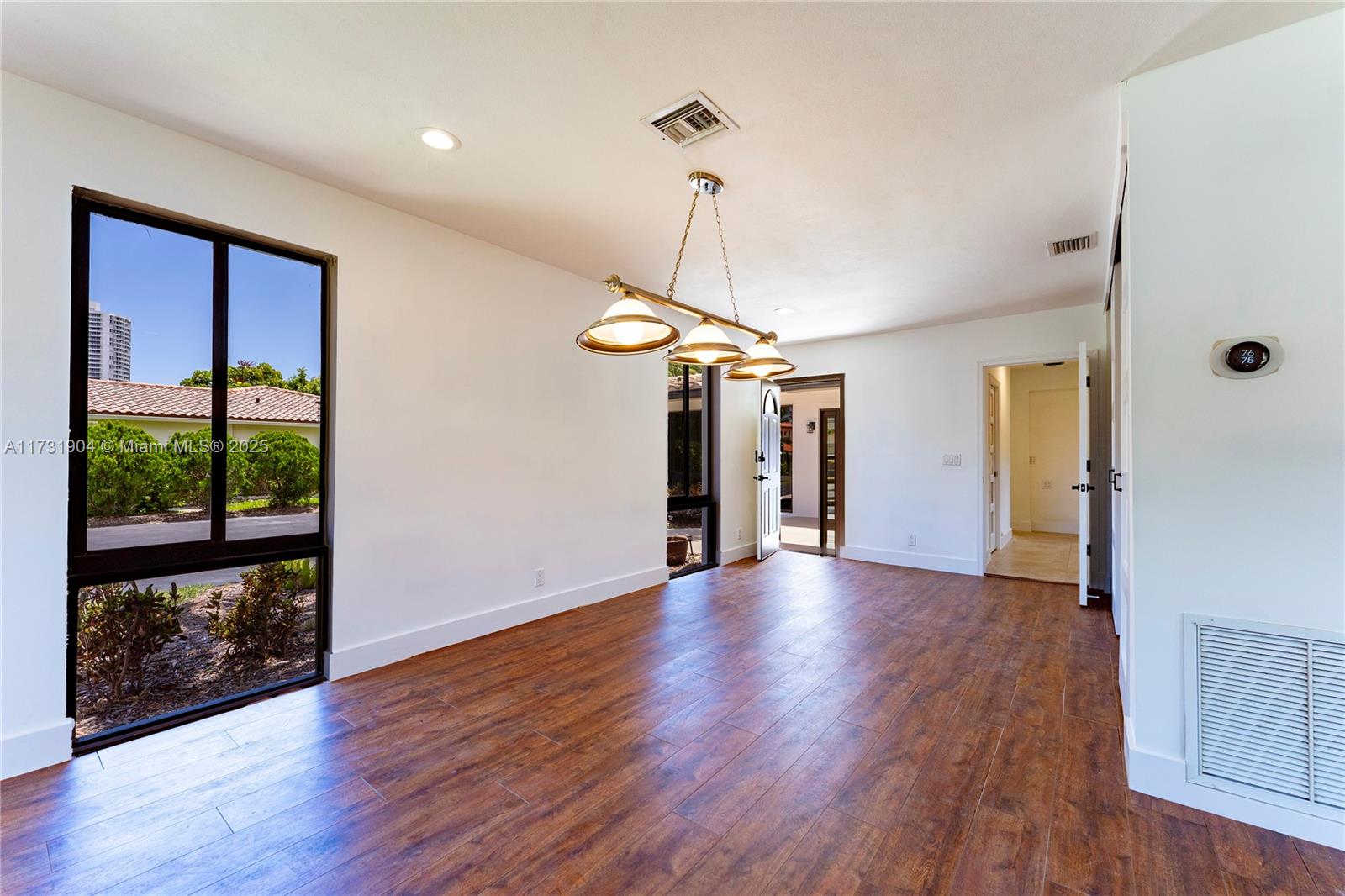 GOLDEN ISLES SEC - Residential Lease