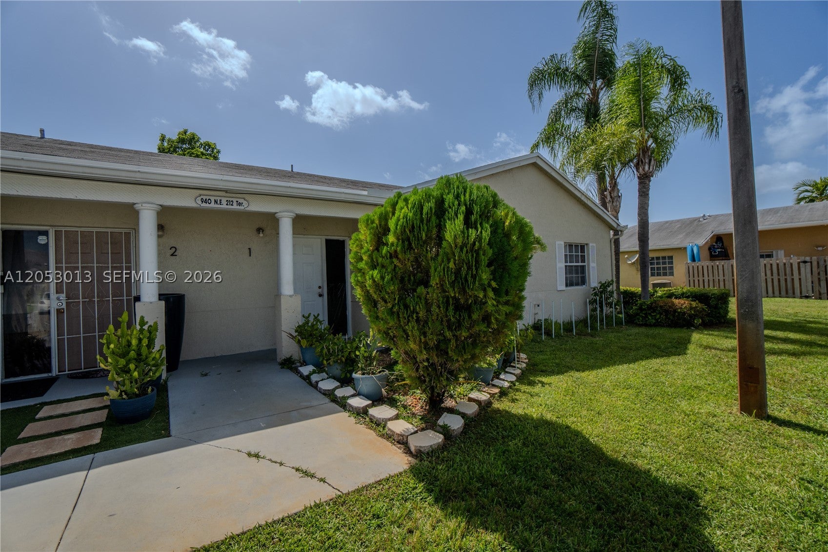 940 NE 212th Ter 940-01