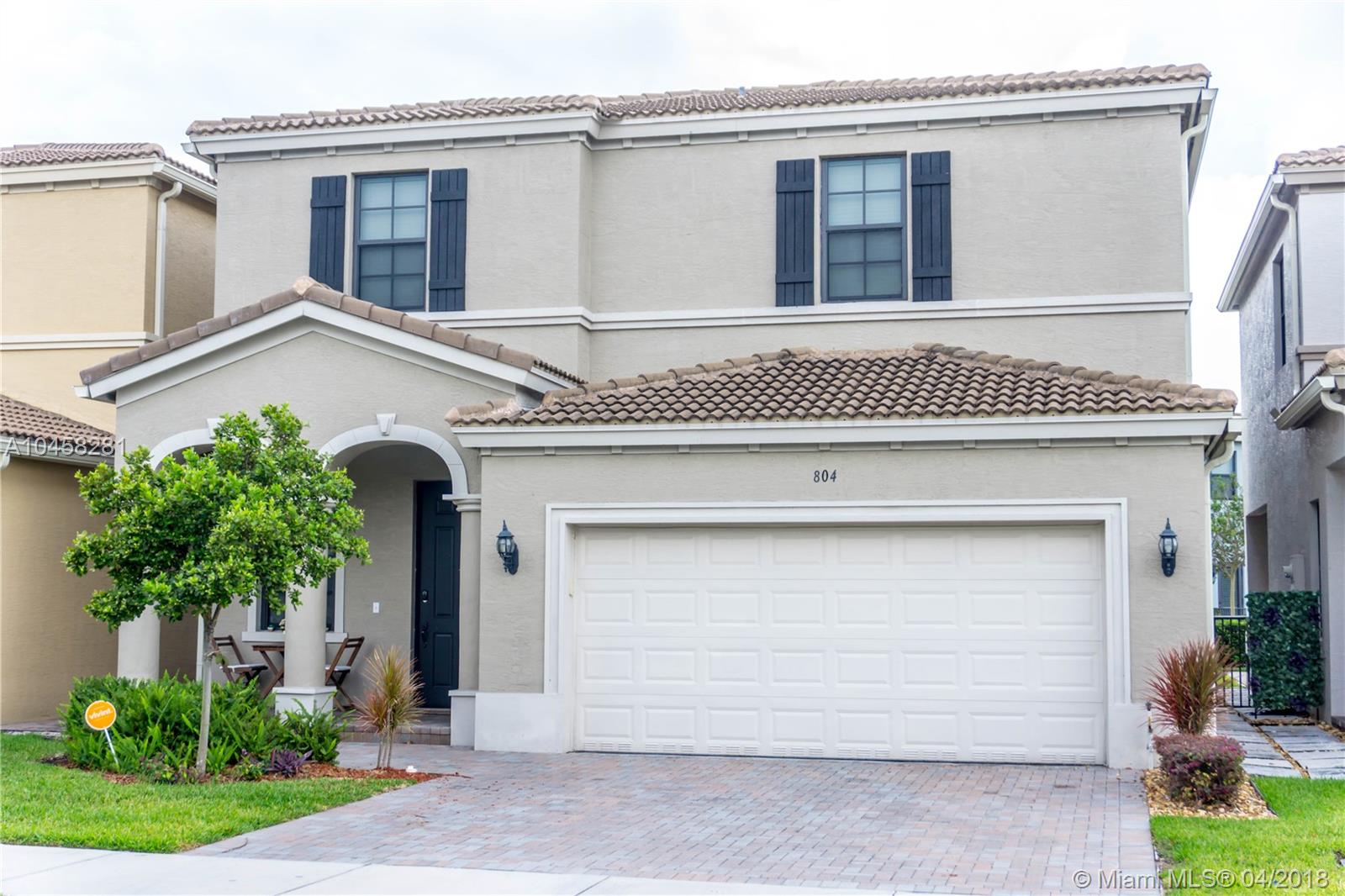 CHAMPION LAKES - Residential Lease