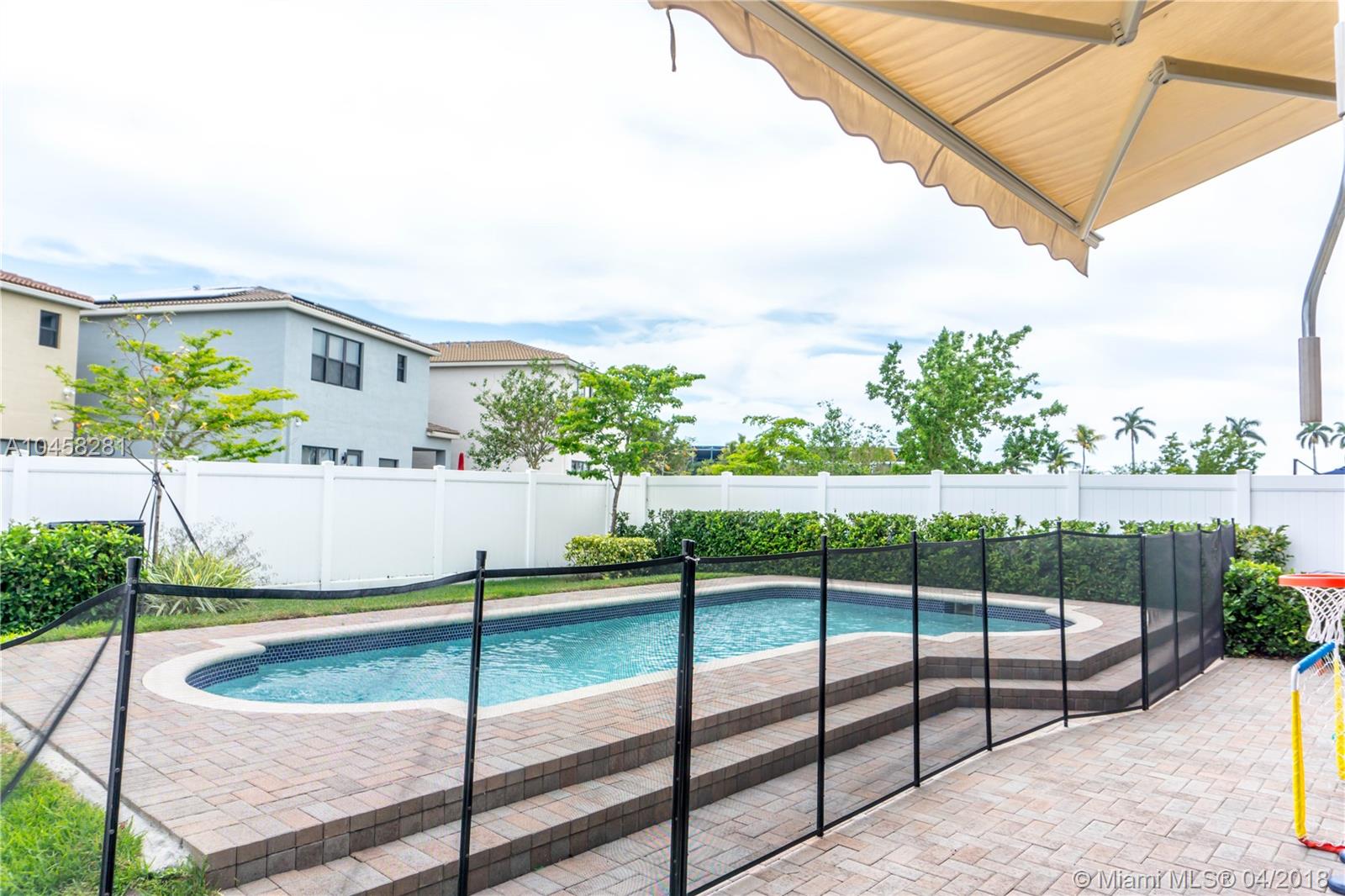 CHAMPION LAKES - Residential Lease