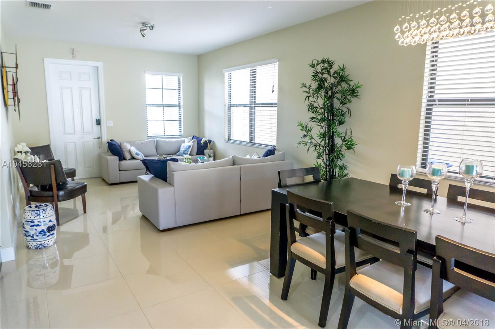 CHAMPION LAKES - Residential Lease