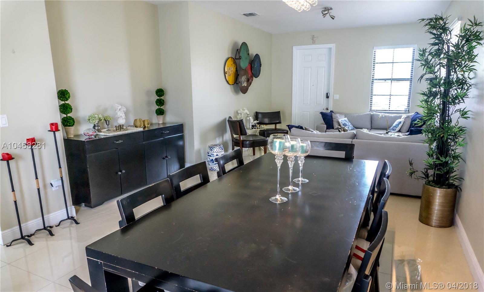 CHAMPION LAKES - Residential Lease