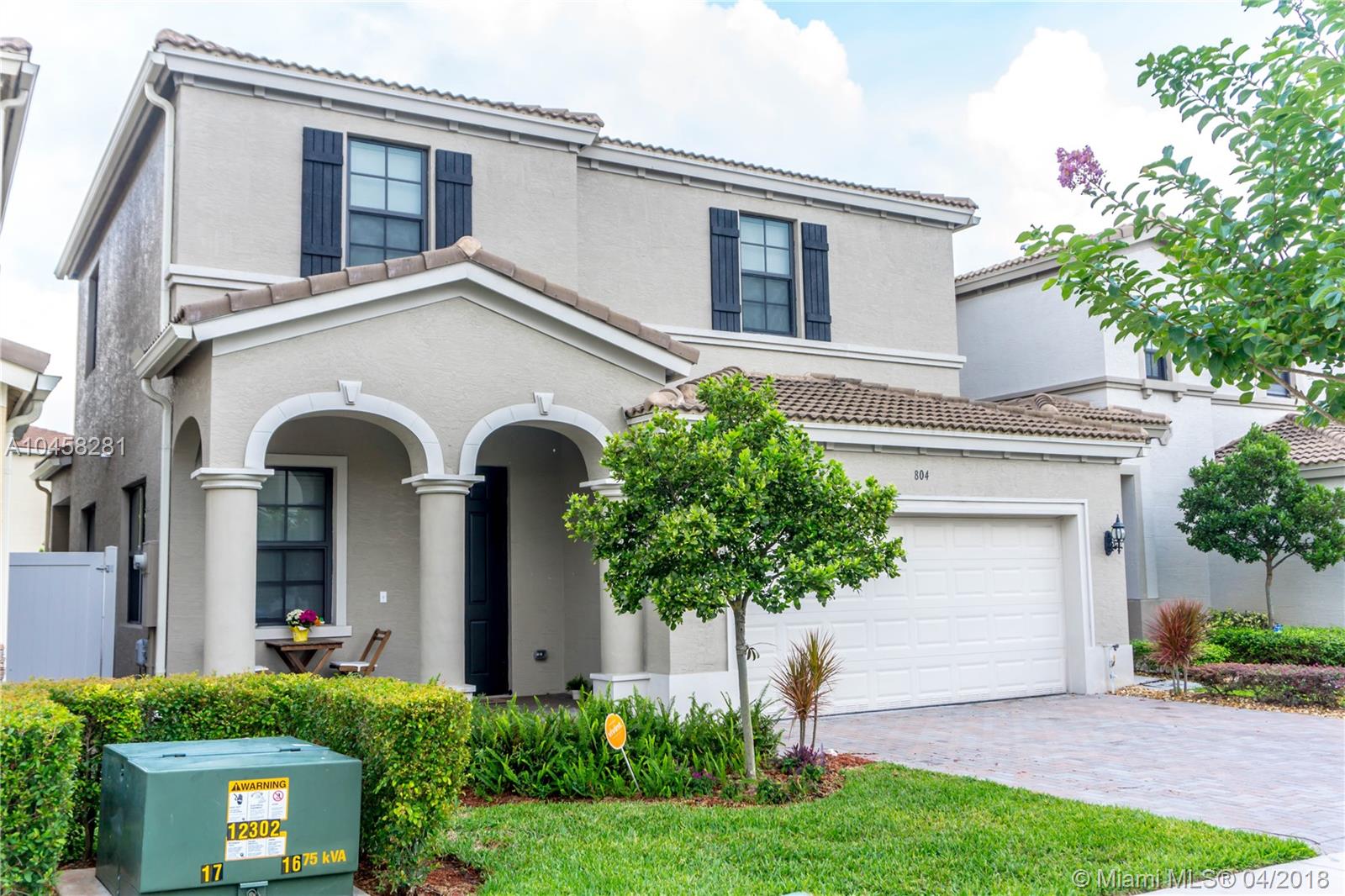 CHAMPION LAKES - Residential Lease