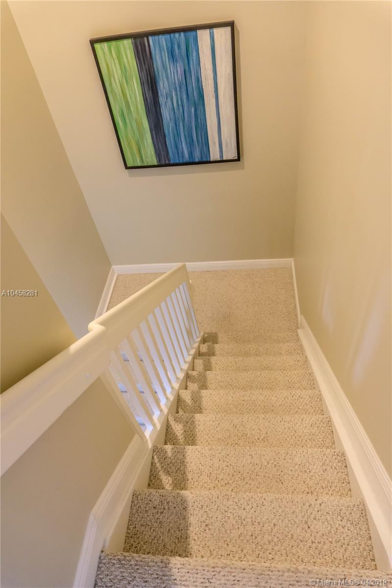 CHAMPION LAKES - Residential Lease