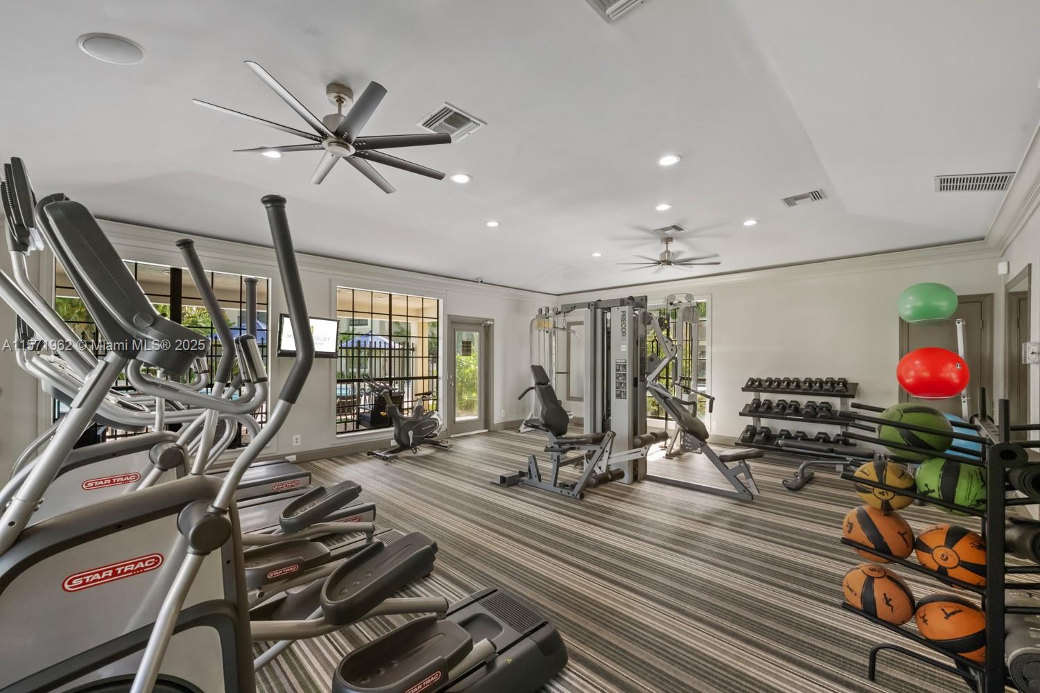 Mizner Court - Residential Lease