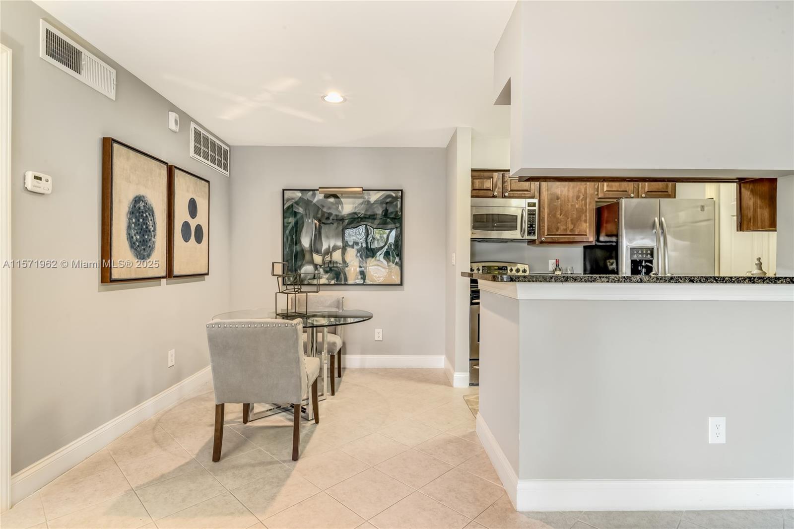 Mizner Court - Residential Lease