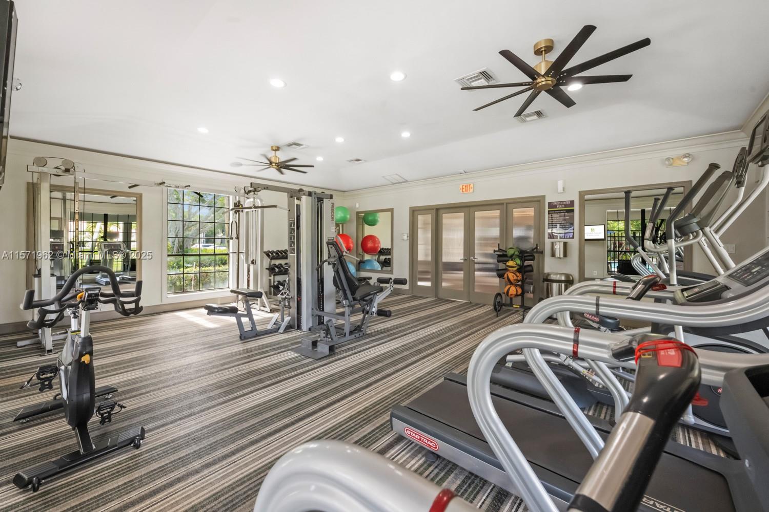 Mizner Court - Residential Lease