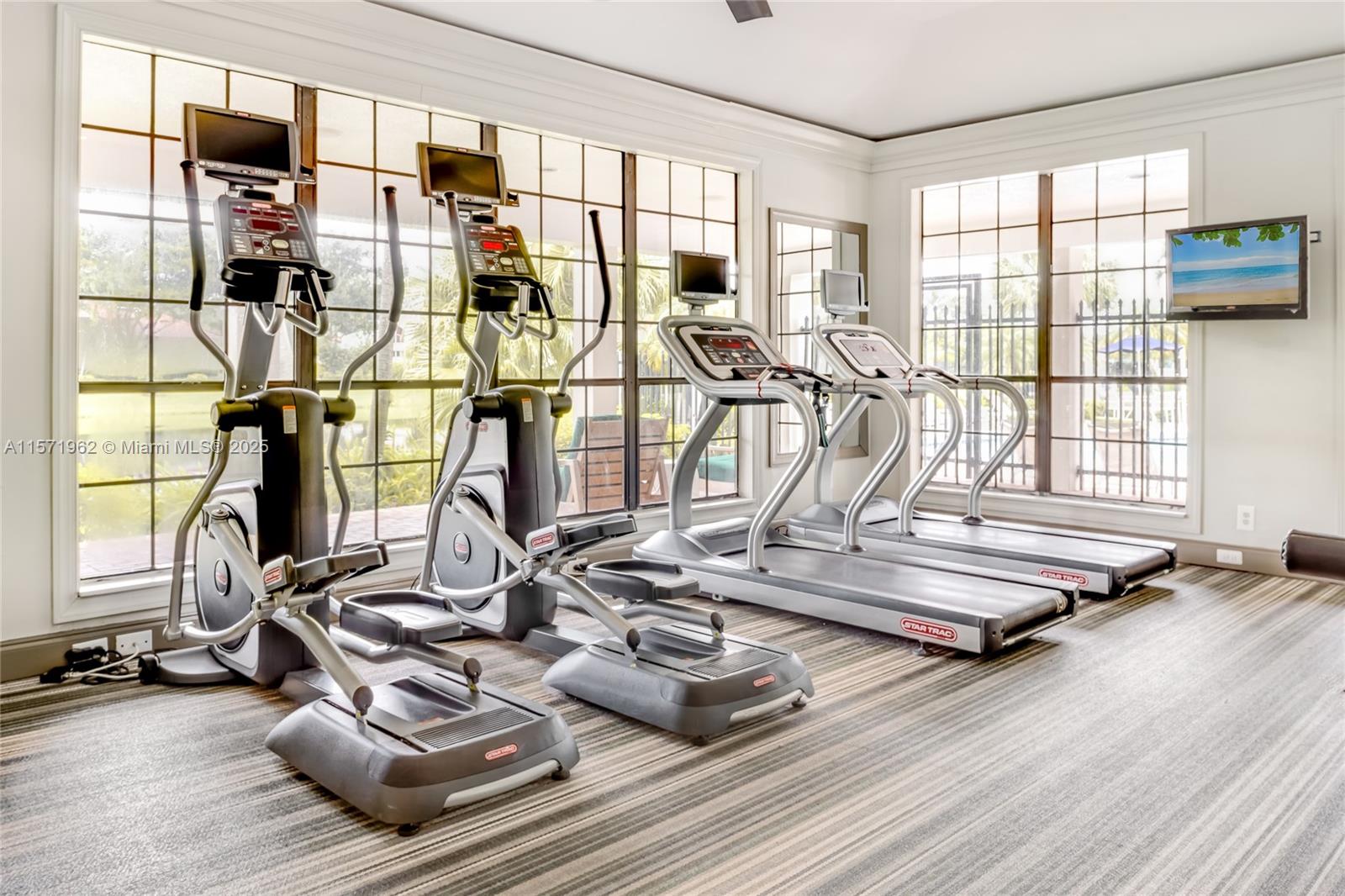 Mizner Court - Residential Lease