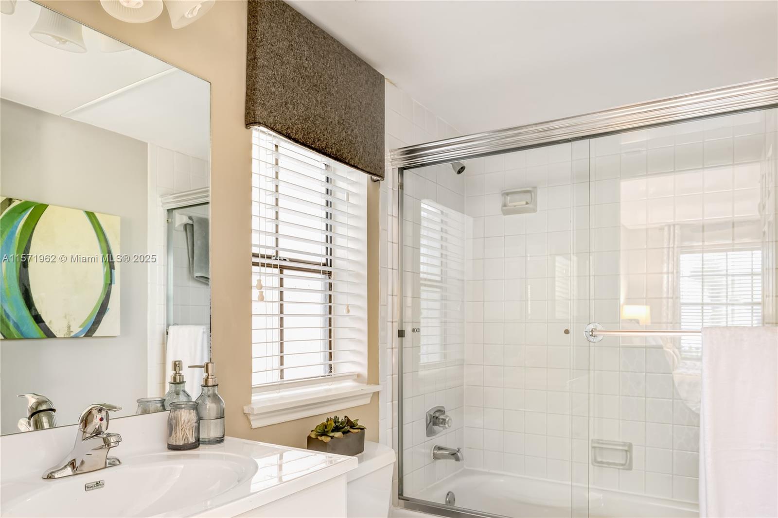 Mizner Court - Residential Lease
