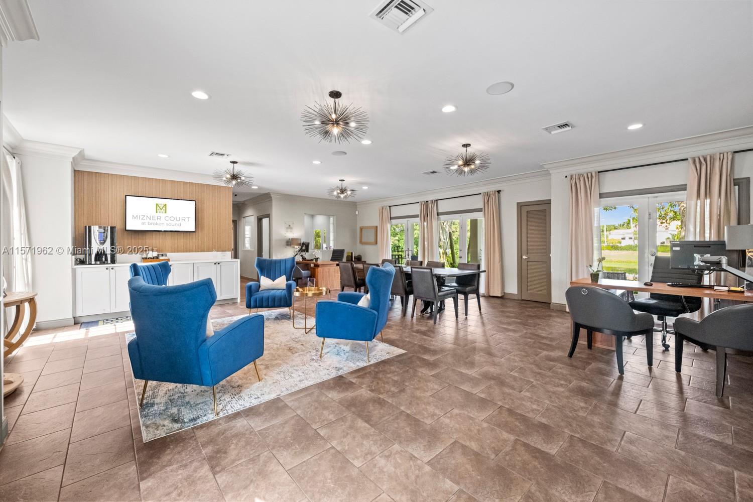 Mizner Court - Residential Lease