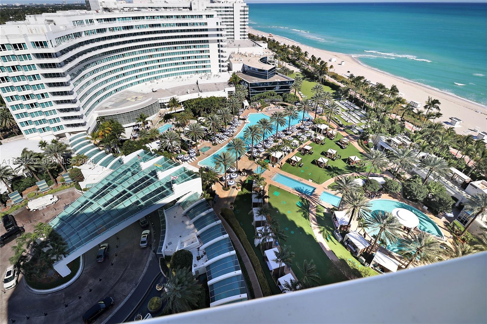 FONTAINEBLEAU III OCEAN C - Residential